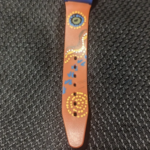 Indigenous Wunala (Kangaroo)Dreaming Qantas collectable watch vintage 1990s logo - Picture 3 of 7